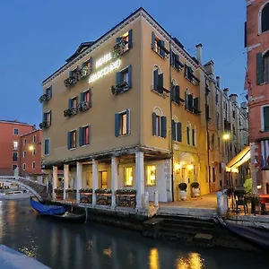 Arlecchino Venedig